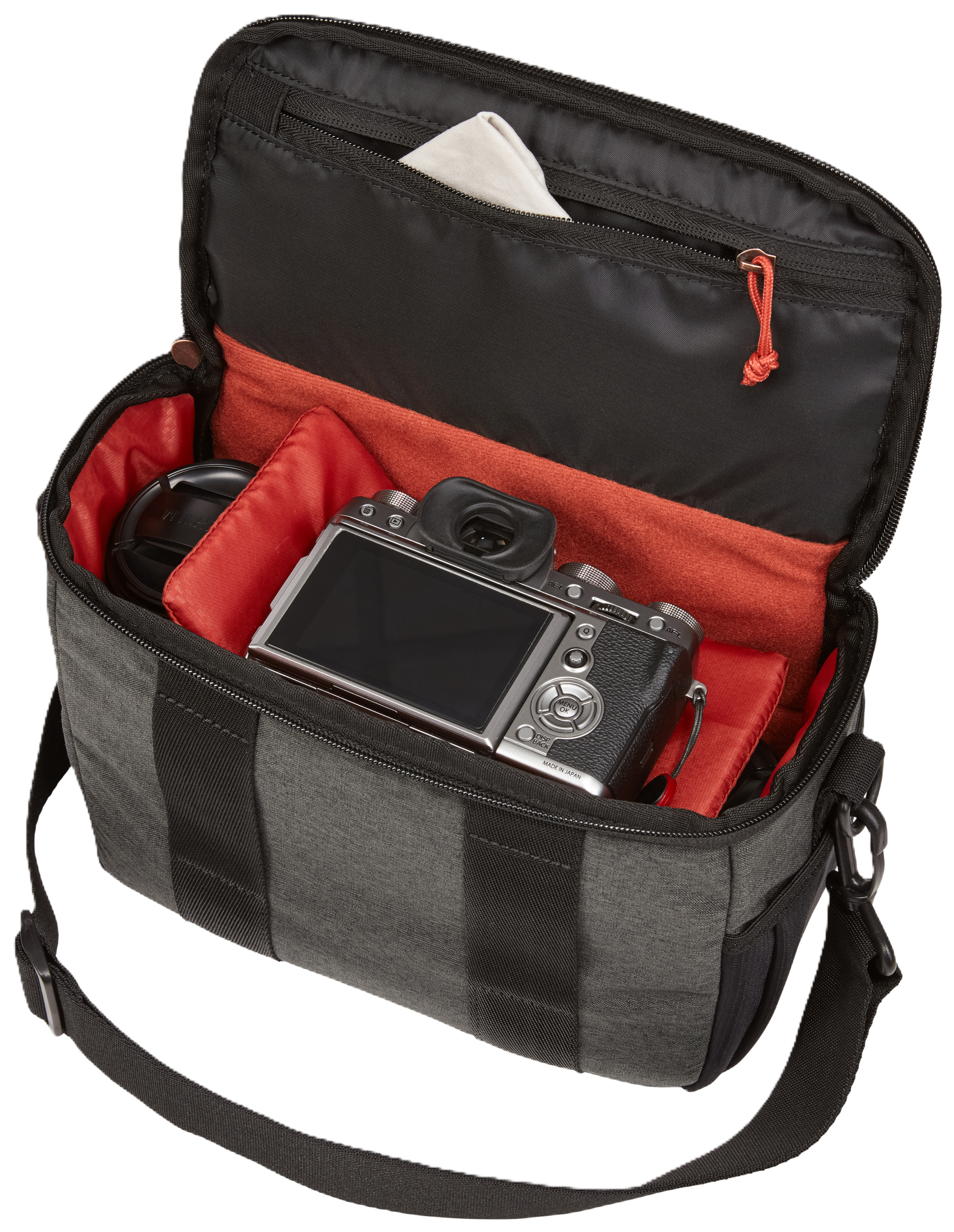 LAPTOP BAG CASE LOGIC CECS103 OBSIDIAN